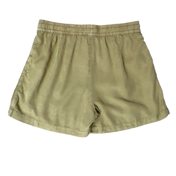 NWT Lefties 100% lyocell khaki pleated pull on shorts L - Picture 2 of 7